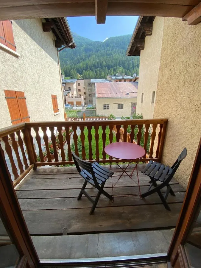 Les Gentianes Apartment Lanslebourg-Mont-Cenis 0*,  France